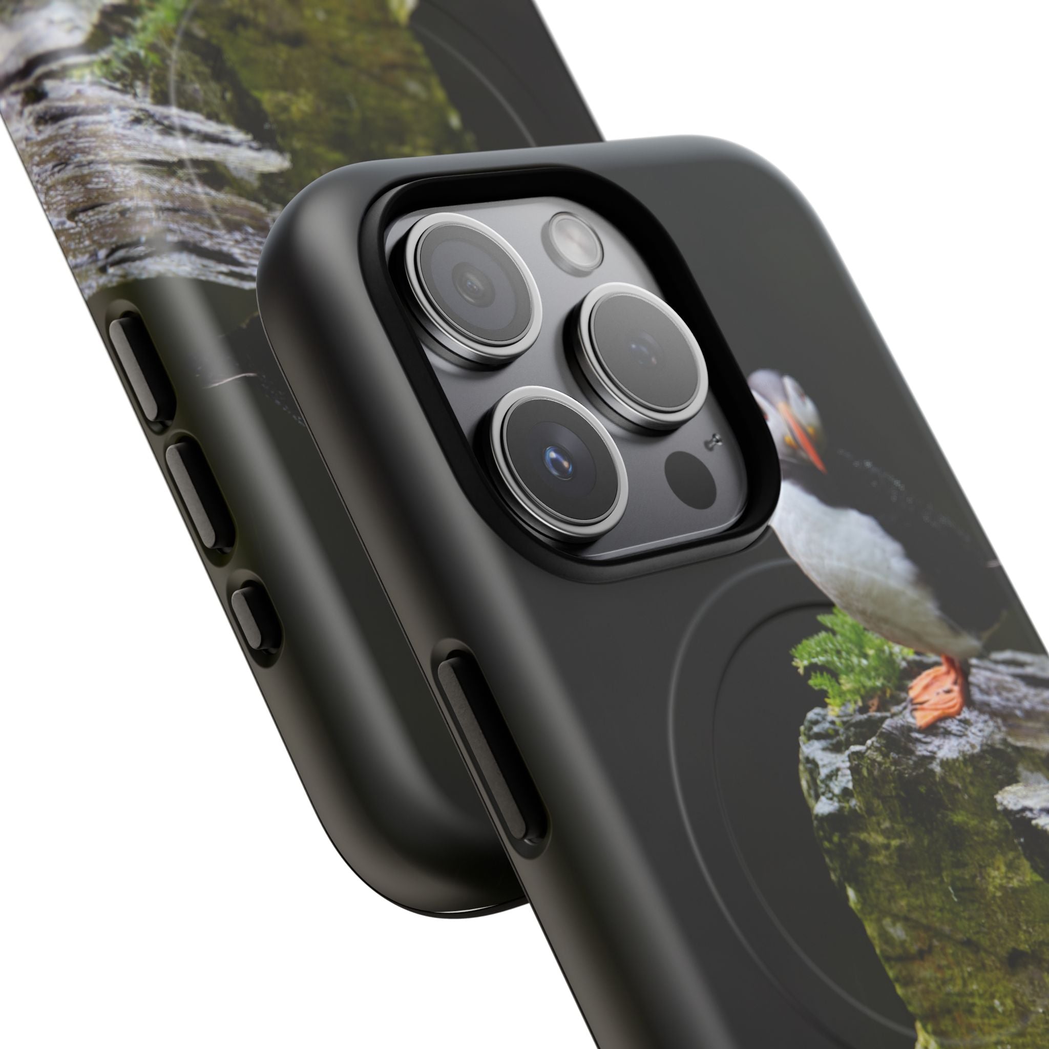 The Watchful Puffin - iPhone Magsafe Case