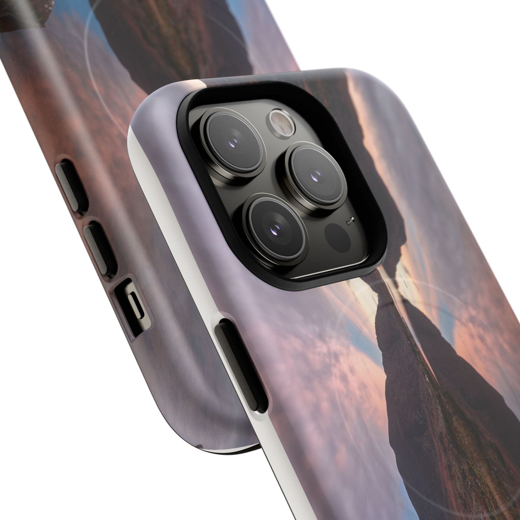 Gap of Dunloe, Kerry - iPhone Magsafe Case