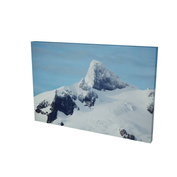 Peak, King Haakon Bay, South Georgia