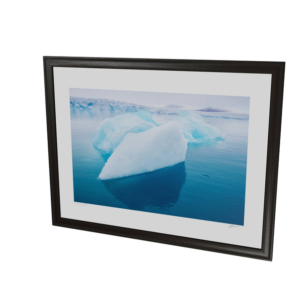 Blue Iceberg, Svalbard