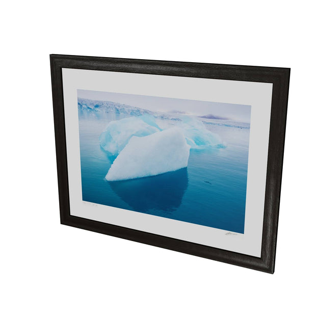 Blue Iceberg, Svalbard