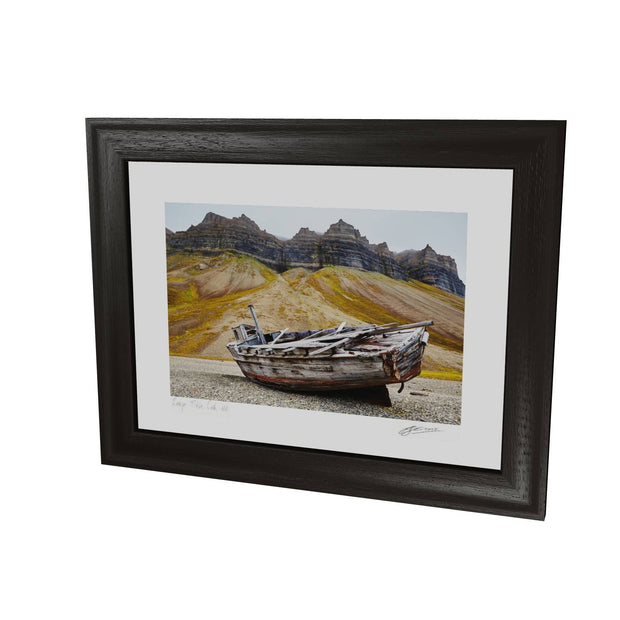Shipwreck, Svalbard