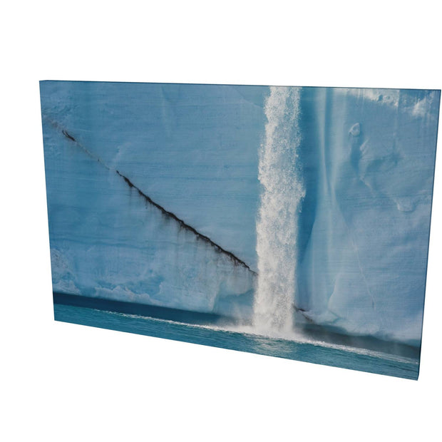 Meltwater Waterfall, Brasvellbreen