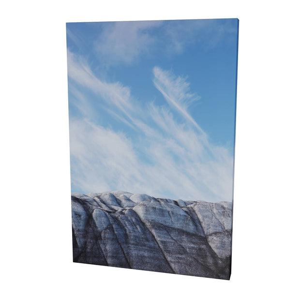 Glacier and Clouds, Isbukta