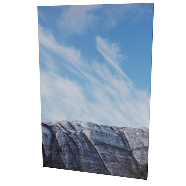 Glacier and Clouds, Isbukta