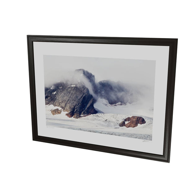 Mountain and Glacier in the Mist, Isbukta
