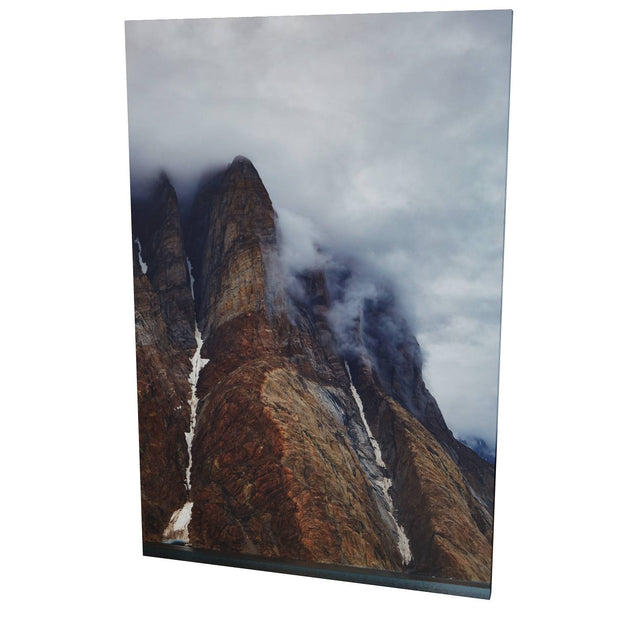 Øfjord Cliffs, Grenland