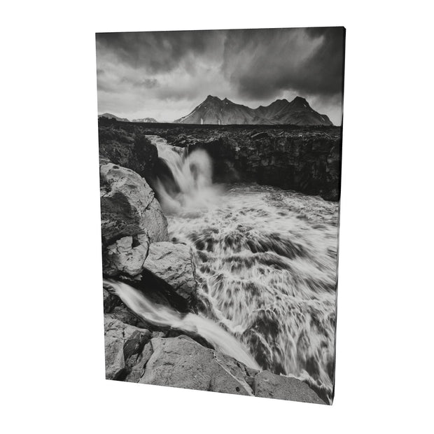 Raging River, Fjallabak, Iceland