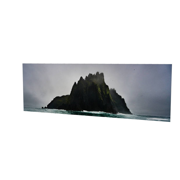The Brooding Giant, Kerry