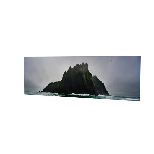 The Brooding Giant, Kerry