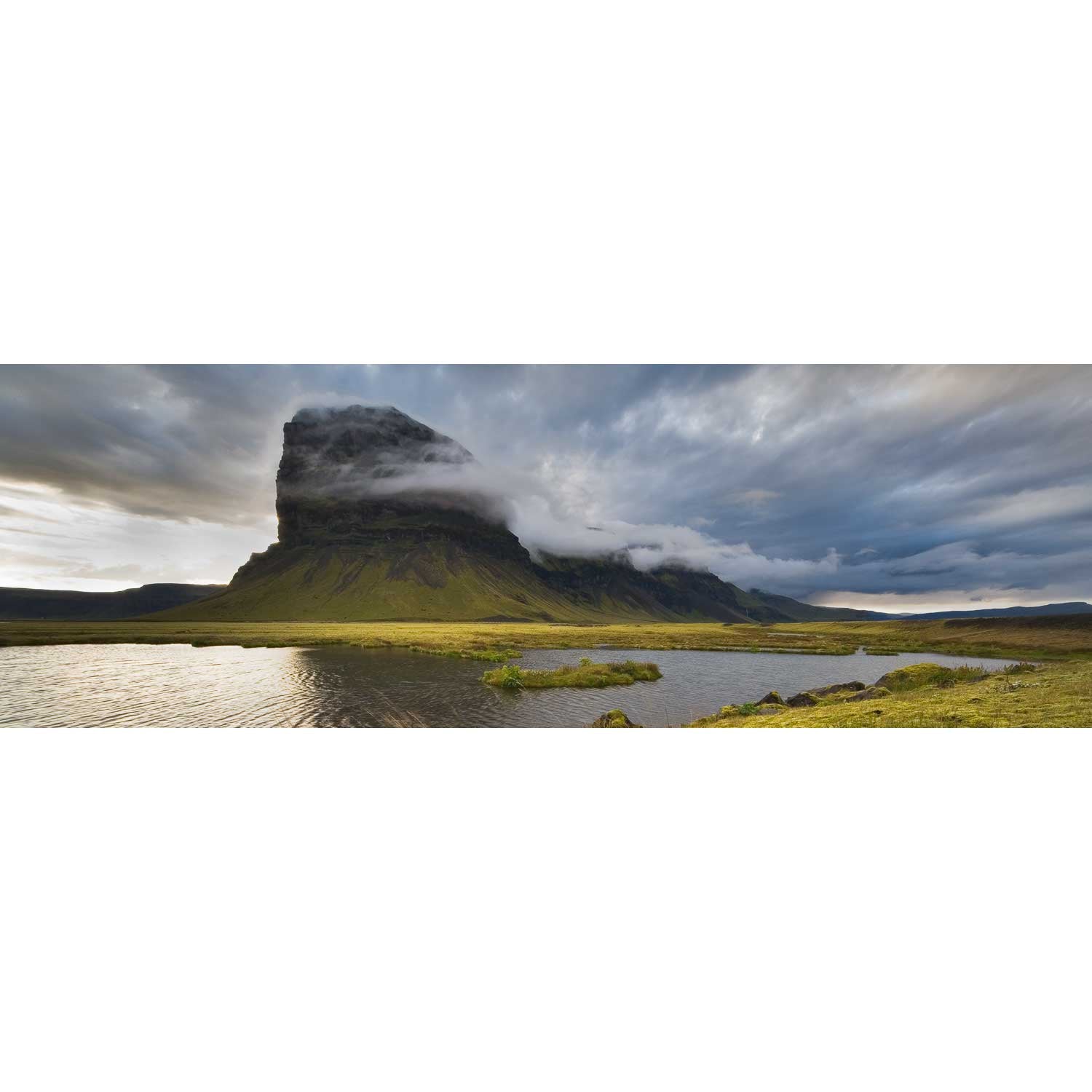 Lómagnúpur, Iceland
