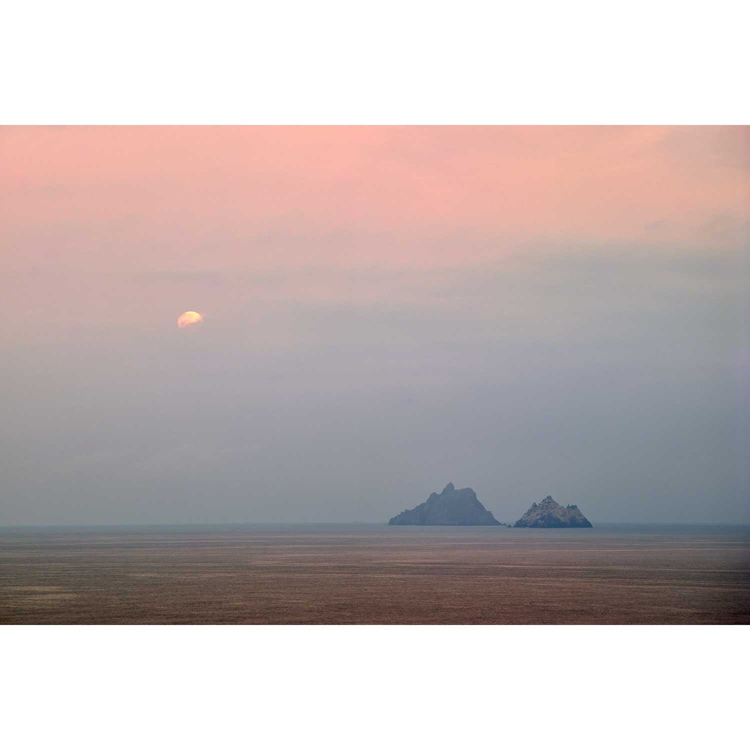 Skelligs Moonset, Kerry