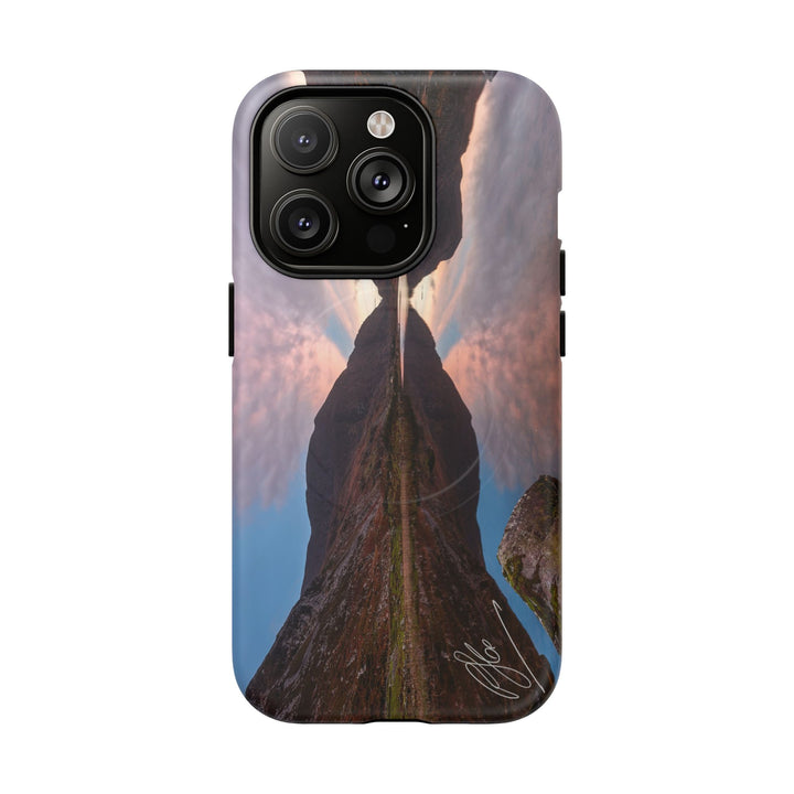 Gap of Dunloe, Kerry - iPhone Magsafe Case