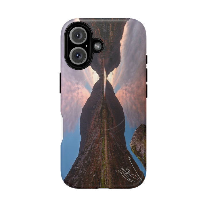 Gap of Dunloe, Kerry - iPhone Magsafe Case