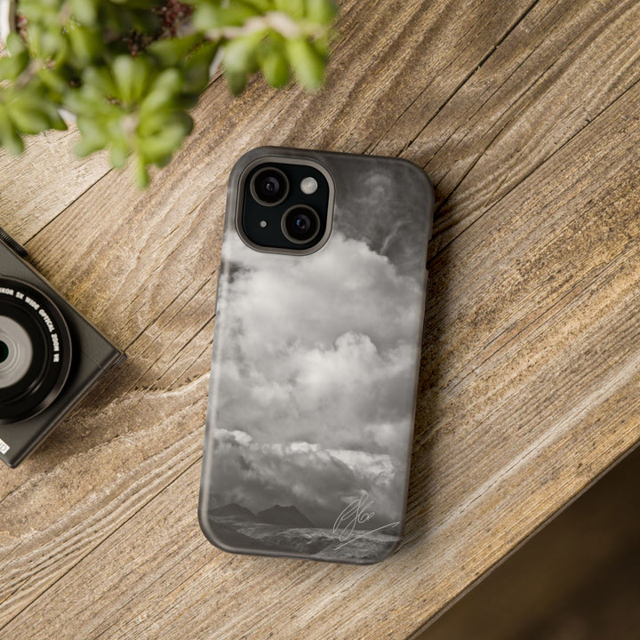 Uncertain Skies - iPhone Magsafe Case