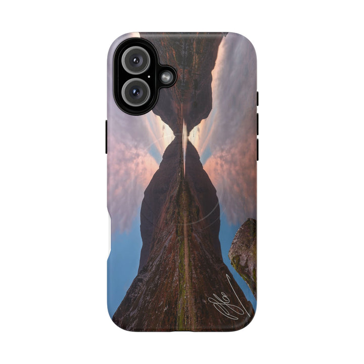 Gap of Dunloe, Kerry - iPhone Magsafe Case