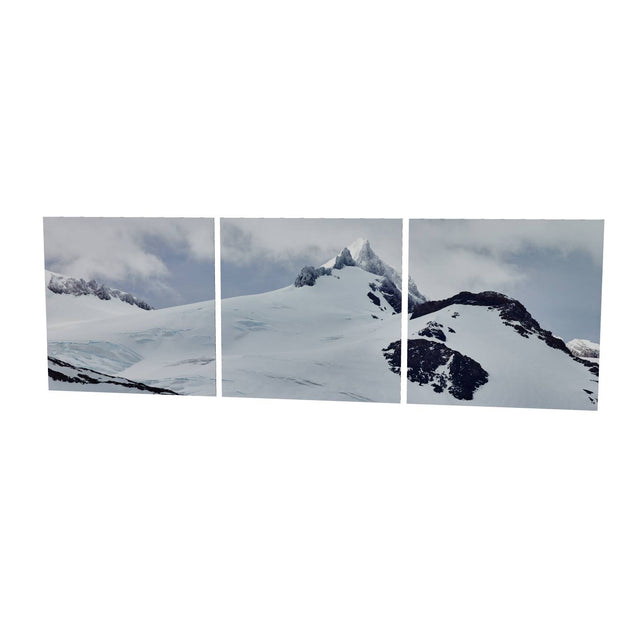 Peak II, King Haakon Bay, South Georgia