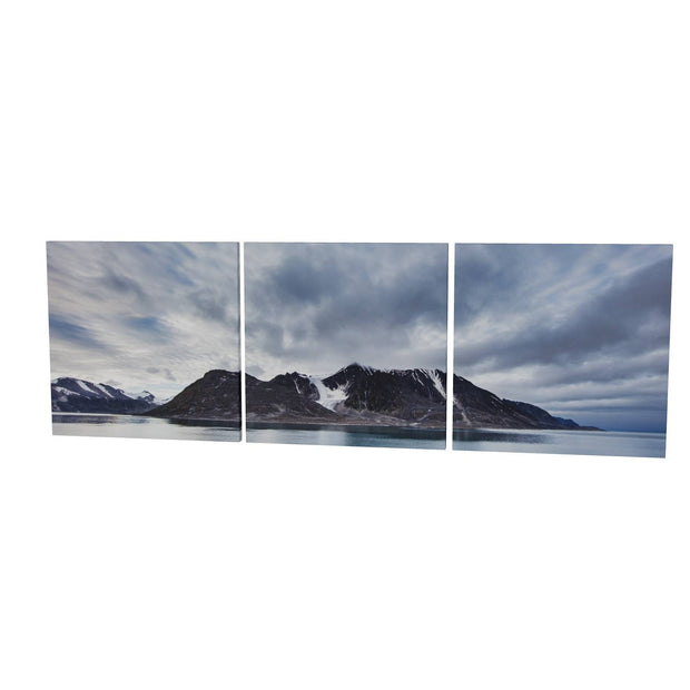 Spitsbergen Mountains, Svalbard