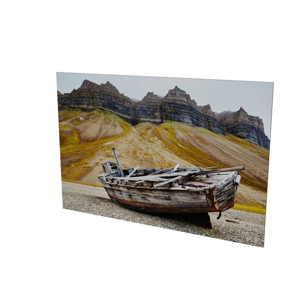 Shipwreck, Svalbard