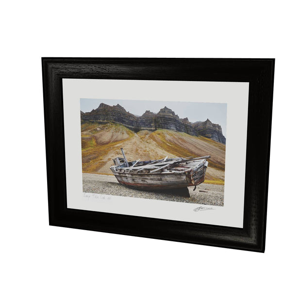 Shipwreck, Svalbard