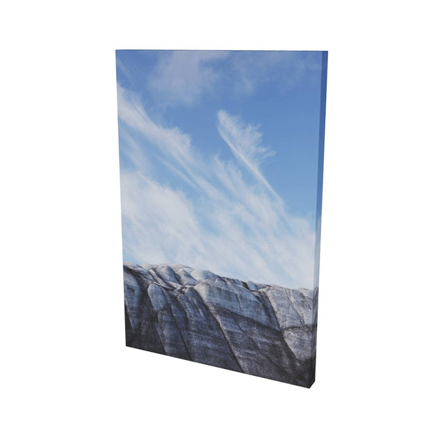 Glacier and Clouds, Isbukta