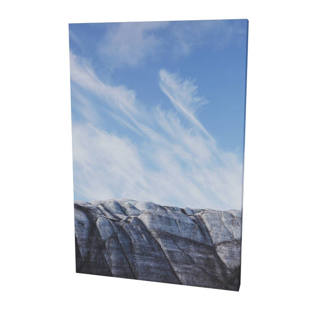 Glacier and Clouds, Isbukta