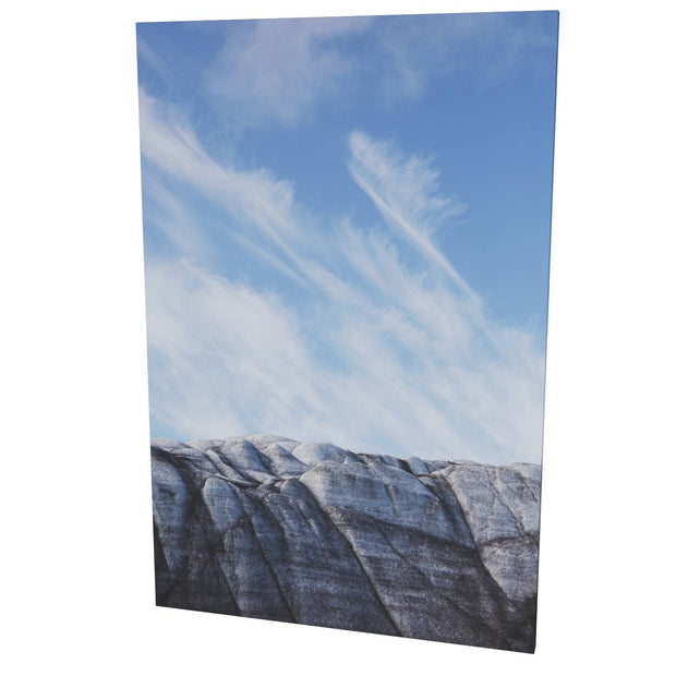 Glacier and Clouds, Isbukta