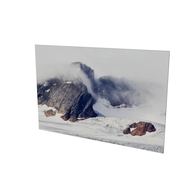 Mountain and Glacier in the Mist, Isbukta