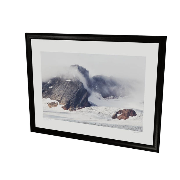 Mountain and Glacier in the Mist, Isbukta