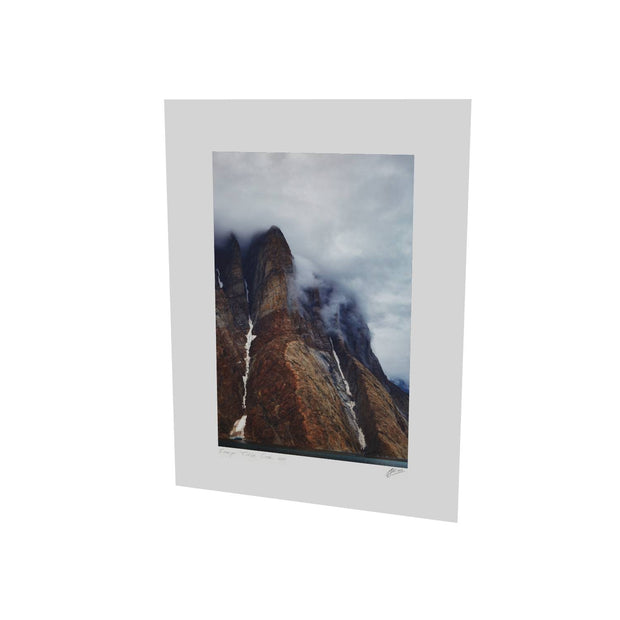 Øfjord Cliffs, Grenland