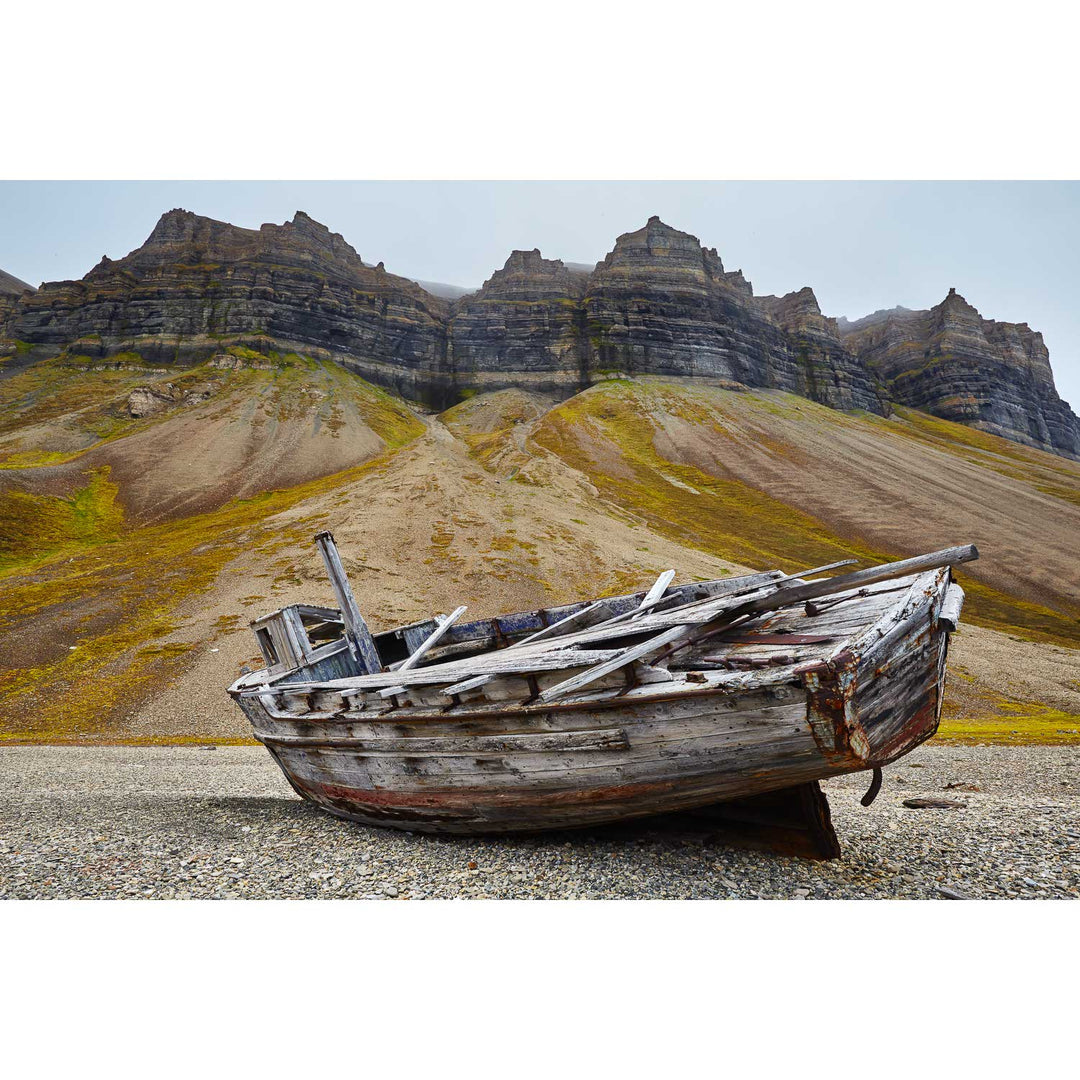 Shipwreck, Svalbard