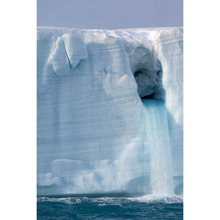 Ice Giant, Svalbard